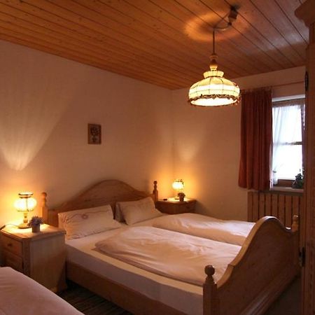 Ferienwohnung Flora Шёнау-ам-Кёнигсзе Экстерьер фото