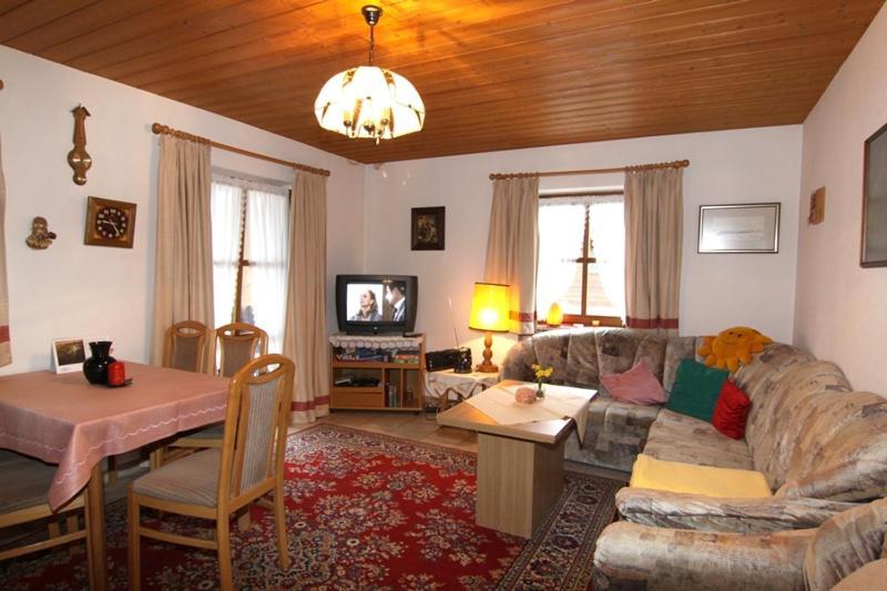 Ferienwohnung Flora Шёнау-ам-Кёнигсзе Экстерьер фото