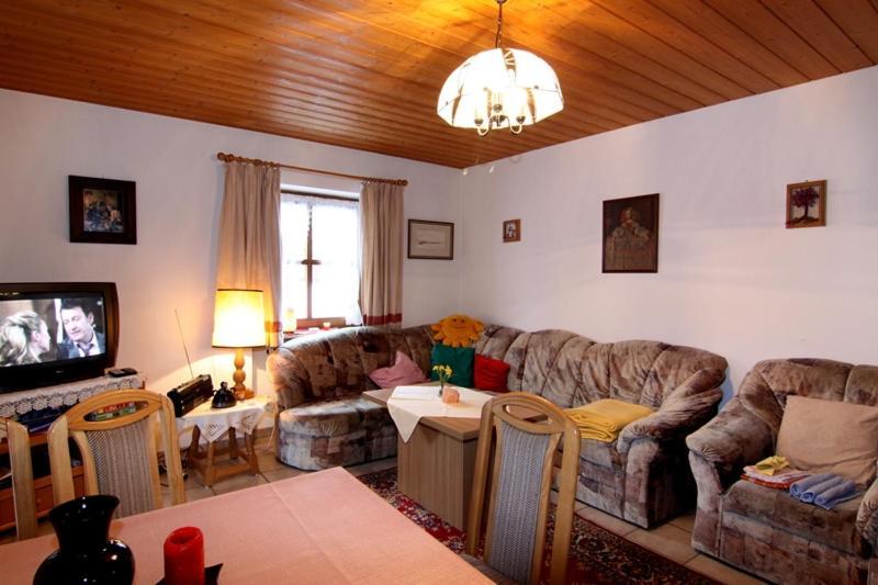 Ferienwohnung Flora Шёнау-ам-Кёнигсзе Экстерьер фото